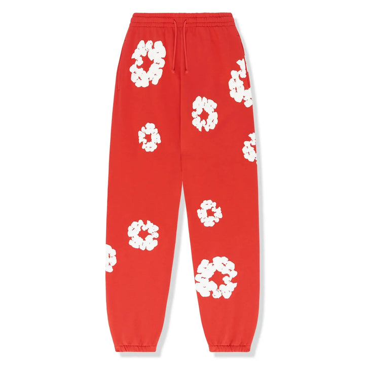 Versatile women's tracksuit set, suitable for activewear, loungewear & elegant casual comfort.