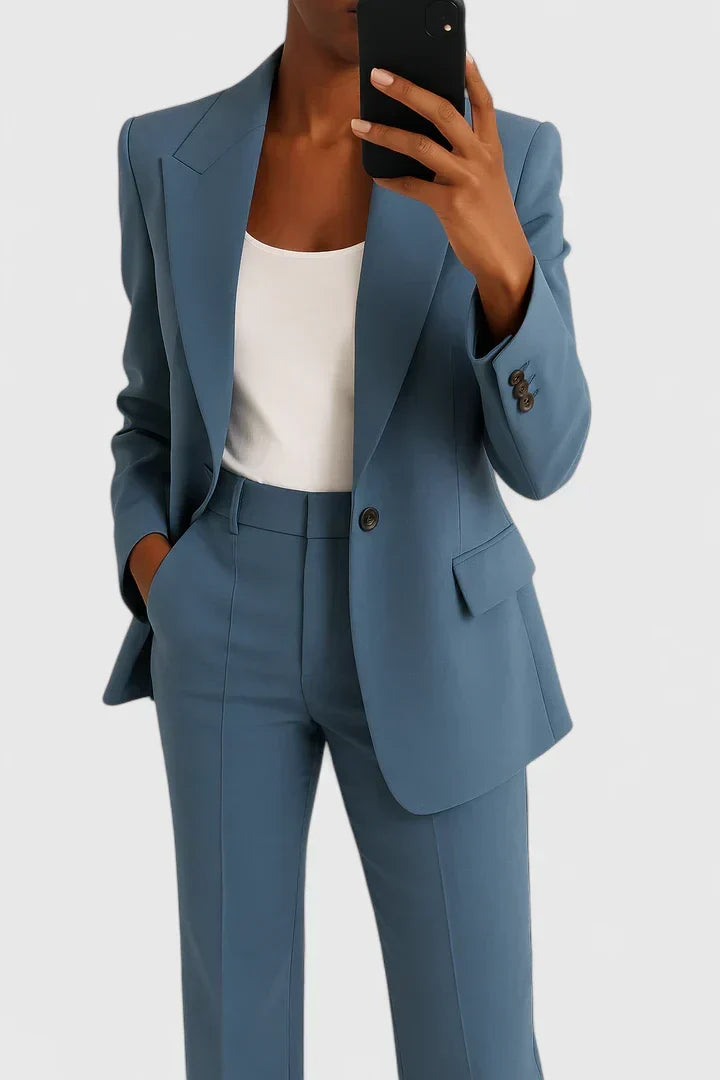 Stylish women's matching two-piece set. Versatile classic ensemble, ideal for business casual or elegant professional attire.