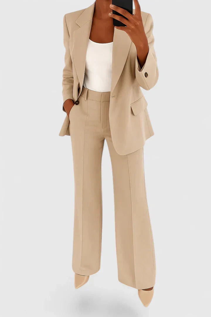 Versatile women's two-piece suit set. A chic and stylish matching ensemble, great for business casual or formal events.
