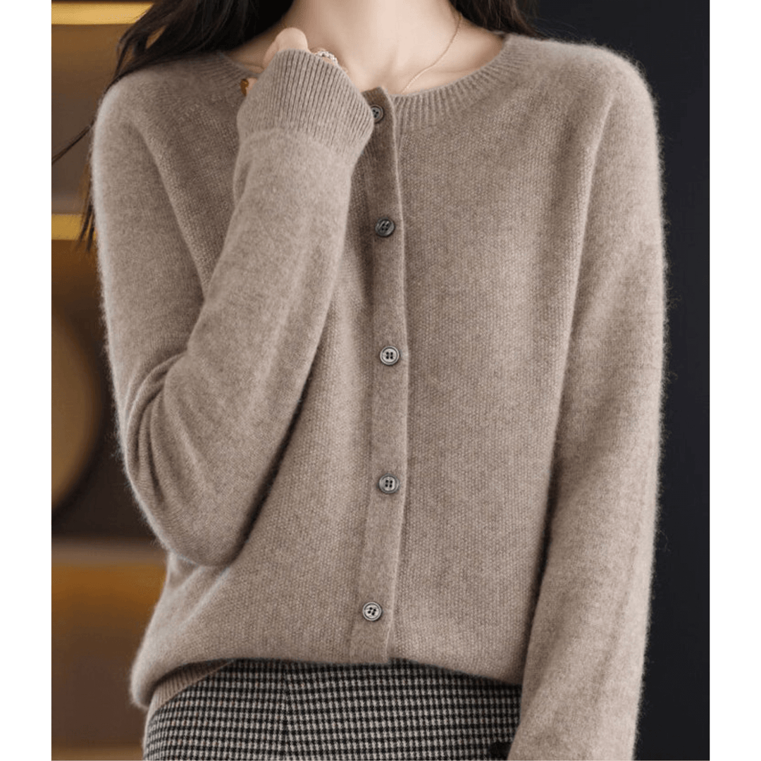 Versatile women's V-neck sweater cardigan. Chic long sleeve button-up for elegant layering.
