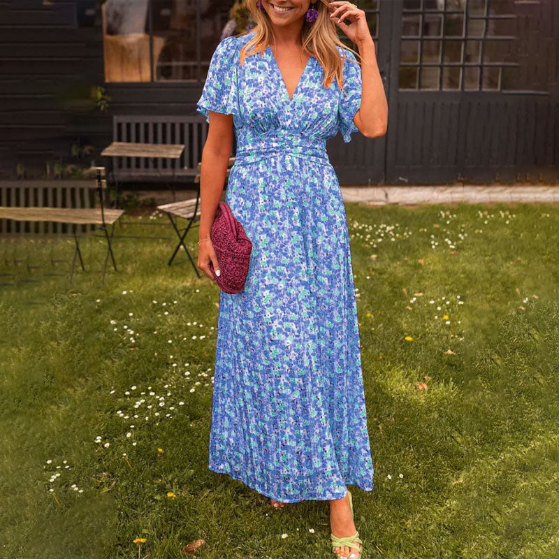 Timeless women's V-neck maxi dress, exuding elegance for versatile wear, day or evening.
