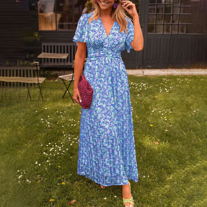 Timeless women's V-neck maxi dress, exuding elegance for versatile wear, day or evening.