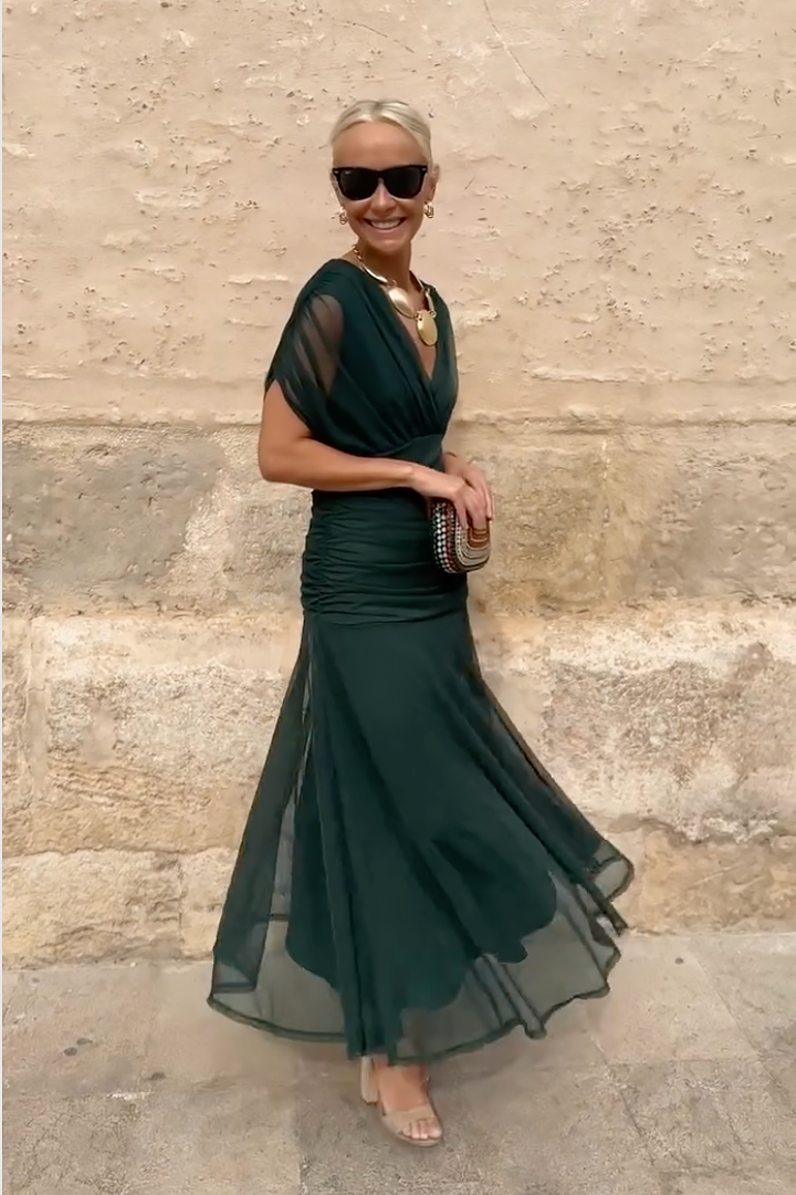 Women's green gradient V-neck maxi dress. Elegant formal wear for evening parties & special occasions.