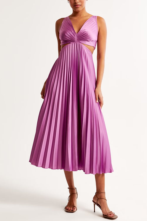 Formal women's evening gown: V-neck pleated maxi dress with an elegant silhouette.