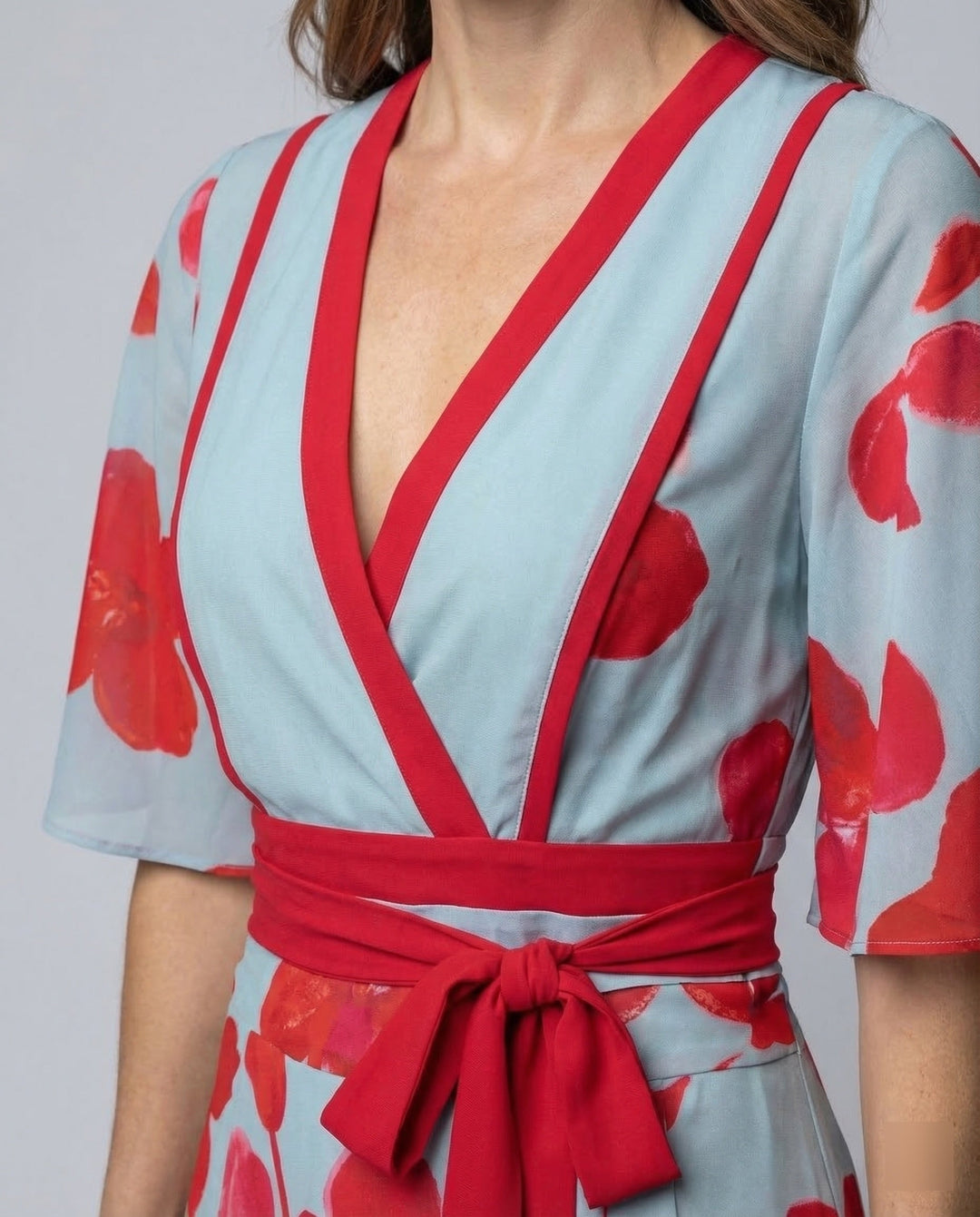 Fashionable women's elegant V-neck robe dress with a chic flow-fit, perfect for formal events & evening wear.