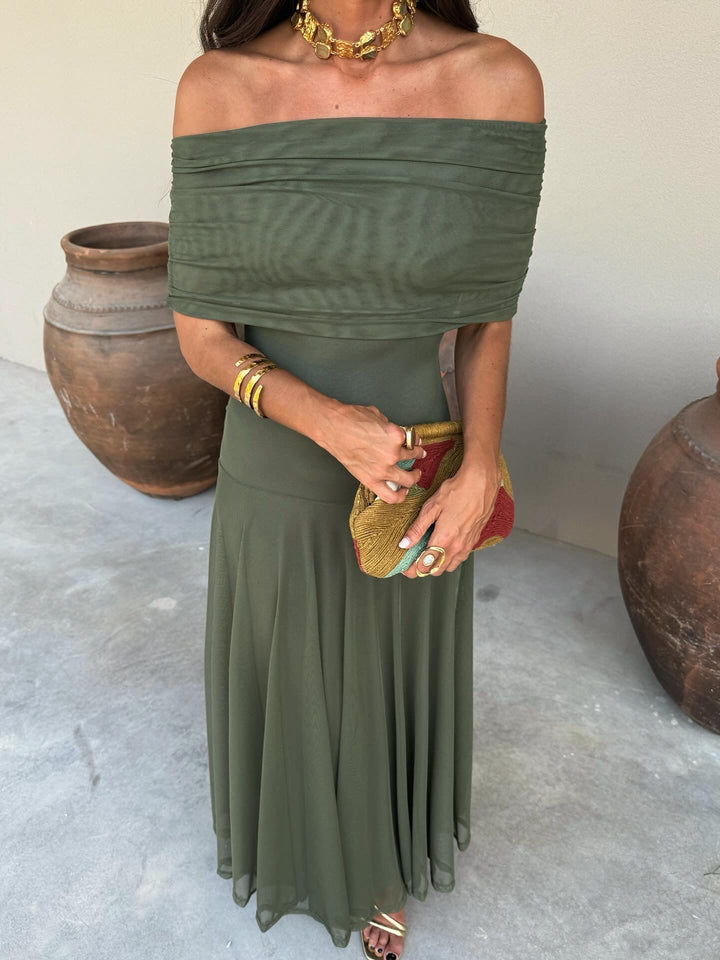 Comfortable Victoria off-shoulder pleated maxi dress, a flowing summer dress for elegant women's parties.