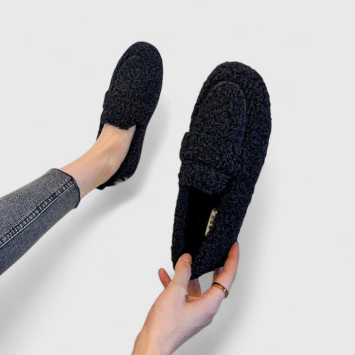 Comfortable women's warm slippers, elegant loafer style for everyday indoor wear. Non-slip winter home shoes.