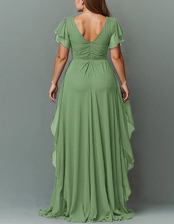 Women's elegant maxi dress: V-neck, tiered ruffles. A stunning long formal dress for wedding guests.