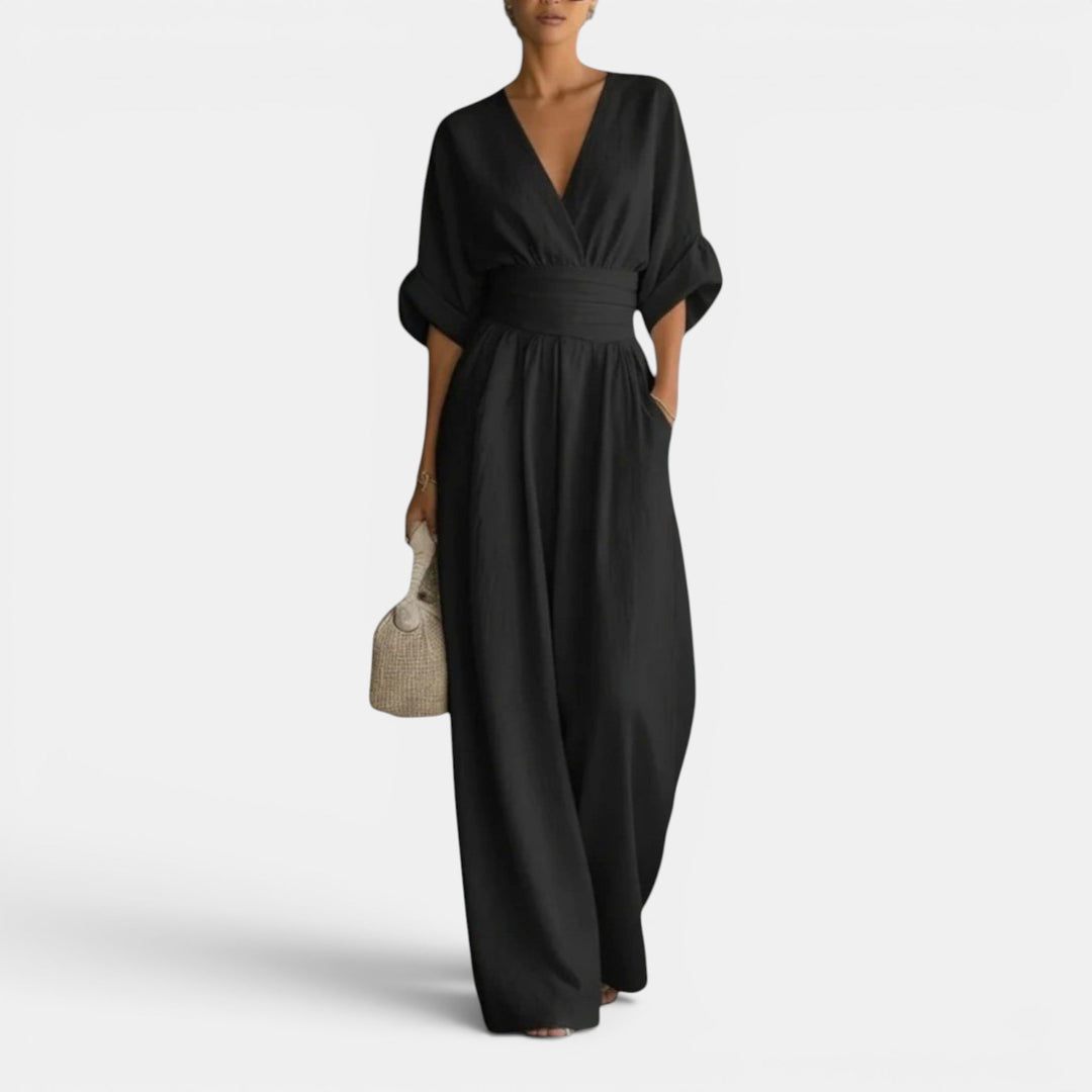 Elegant women's wide-leg jumpsuit dress, perfect for events. Comfortable and chic event wear.