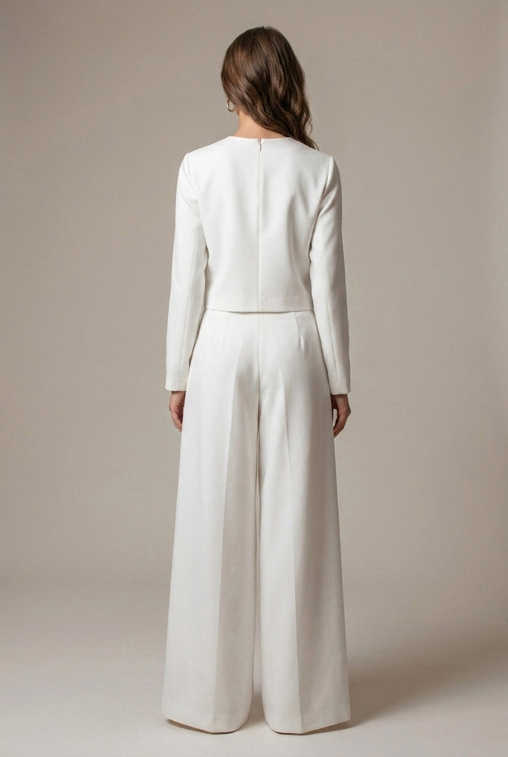 Effortless women's wide leg palazzo two-piece set. Stylish & comfortable long sleeve coordinated outfit.
