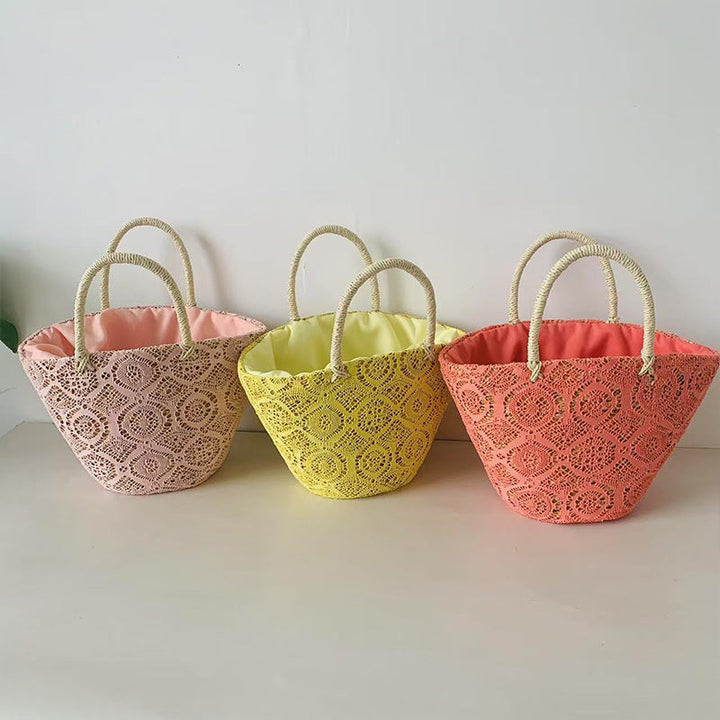 Elegant women's woven basket handbag, perfect for summer fashion.