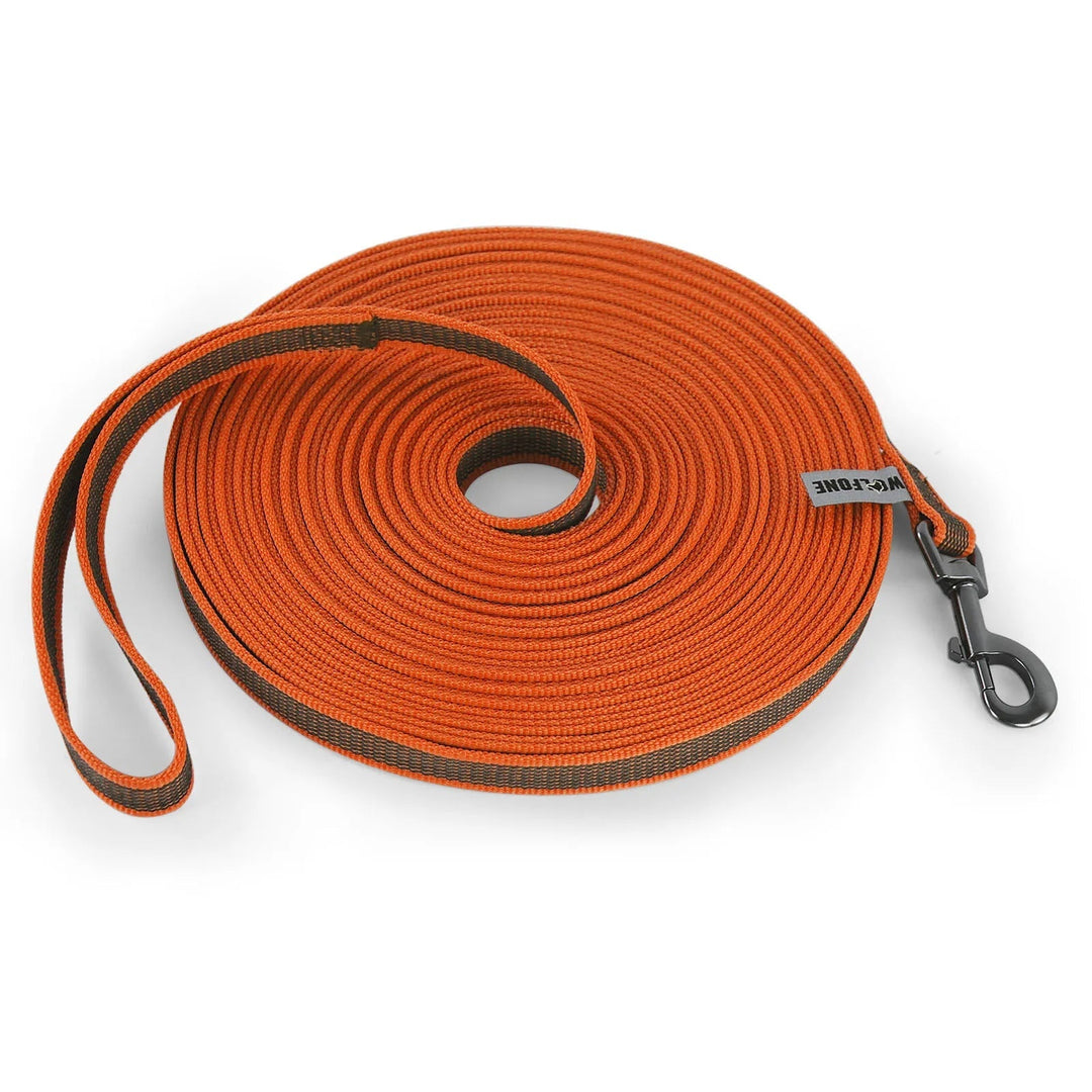 Durable dog lead, extra long & waterproof, perfect for muddy trails and wet weather walks.