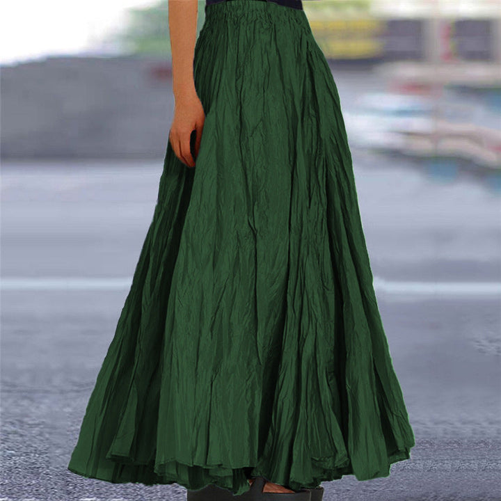 Versatile women's pleated long skirt, elastic waist for stylish comfort.