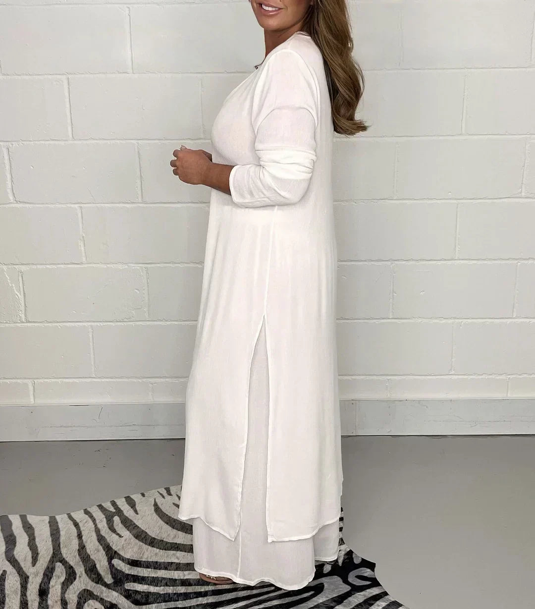 Close-up of the V-neck and relaxed fit details of the women's two-piece loungewear set.