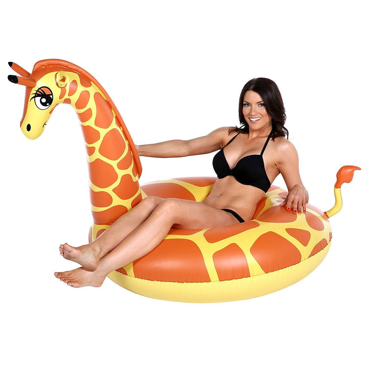 Unisex giant inflatable giraffe pool float, a fun water toy and beach accessory for summer adventures.