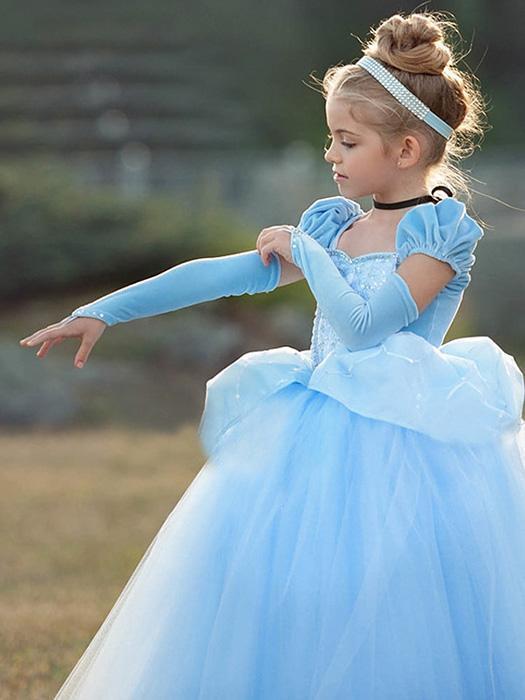 Sparkling blue Cinderella princess dress for girls, an enchanting fairytale outfit for magical children's parties.