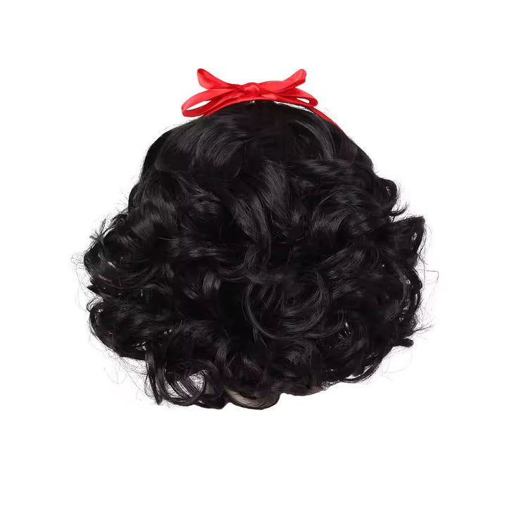 Girls' Snow White costume with cape, tiara, and sparkling accessories; perfect for aspiring princesses.