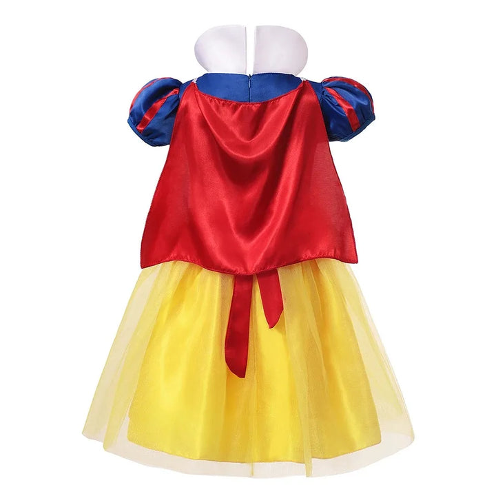 Kids' Snow White dress-up gown, perfect for Halloween, parties, and imaginative princess adventures.