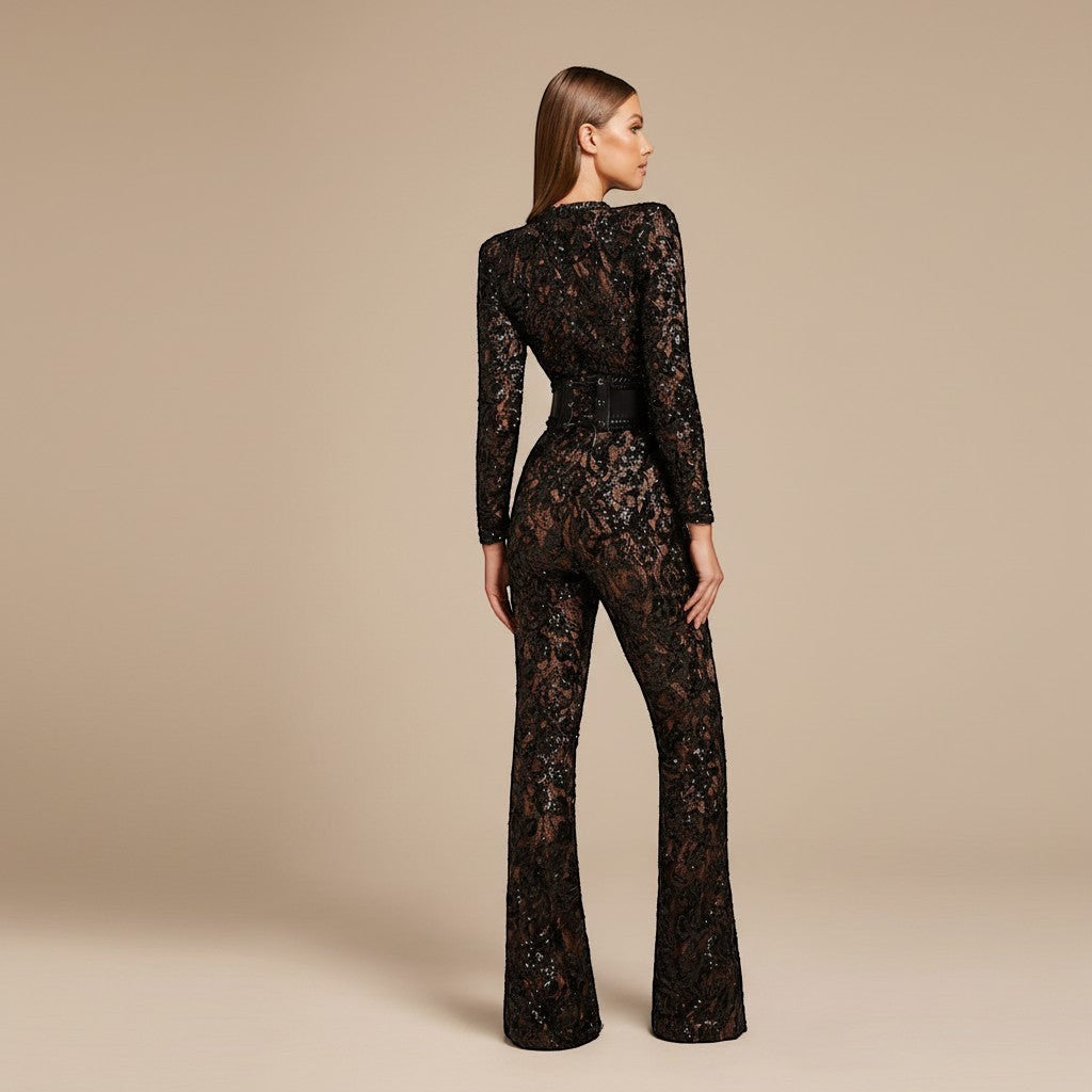 Elegant formal jumpsuit for women, featuring long sleeves, wide leg, and defined waist. Ideal for parties.