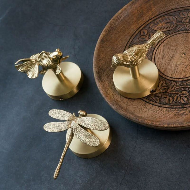 Nature-inspired brass animal wall hook with luxurious gold finish. Adds charm to any wall decor.