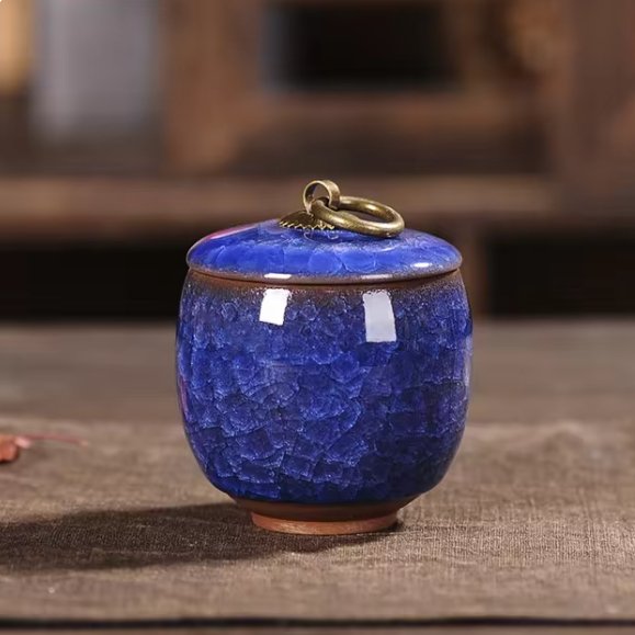 Artistic ceramic pet urn, craquelé glaze for a timeless look, a peaceful home for ashes.