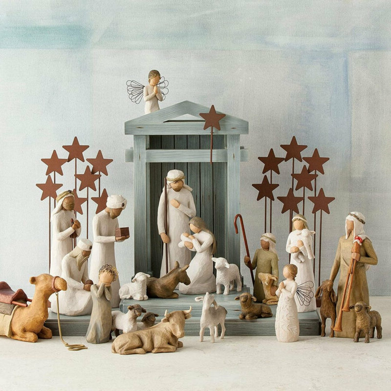 Handmade 20-piece rustic wooden nativity set with intricate details for Christmas decor