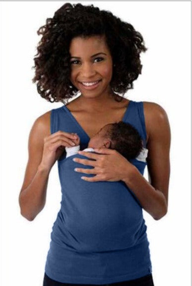 Soft and breathable babywearing t-shirt, ideal for everyday use.