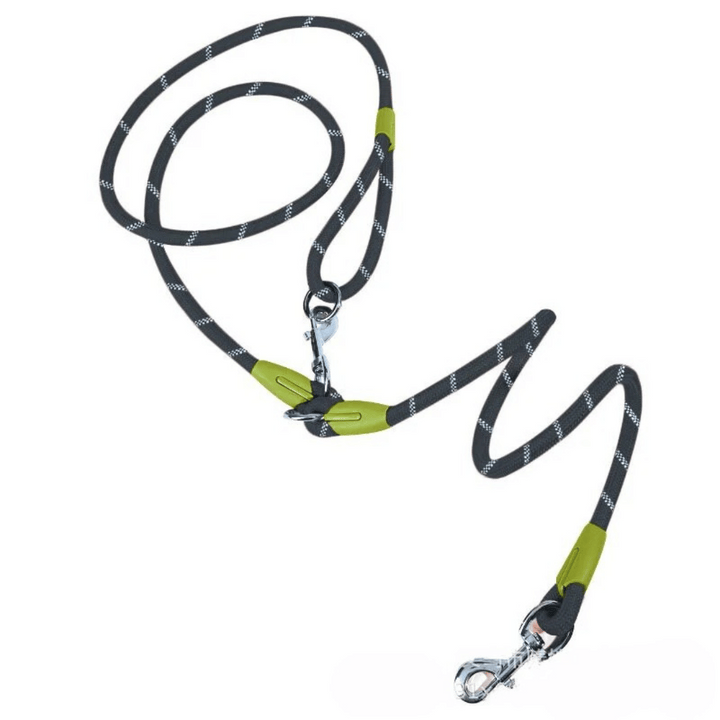 Reflective hands-free dog leash ensures safety for running and walking with large dogs at night.
