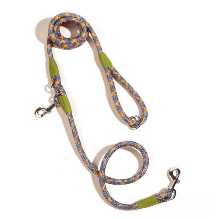 Durable reflective hands-free dog leash, perfect pet supply for running & walking adventures.