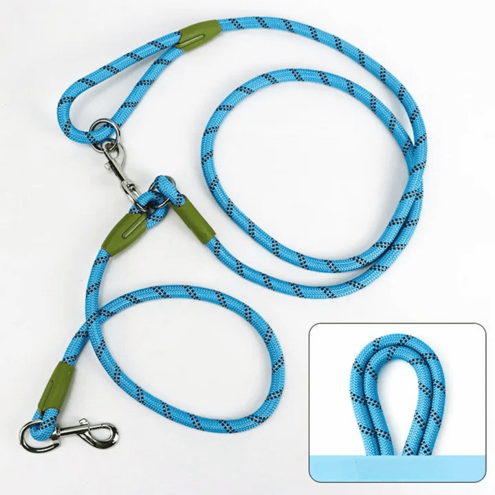 Bungee hands-free reflective dog leash, ideal for running & walking active large dogs.