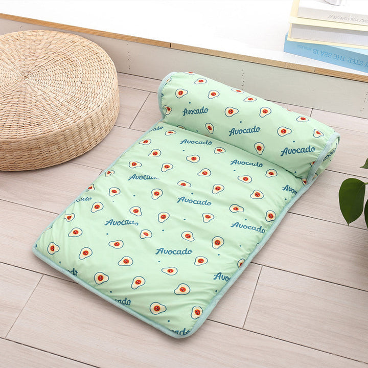 Refreshing ice silk dog bed & cat bed, a cool pad for summer pets. Provides a relaxing cool surface.