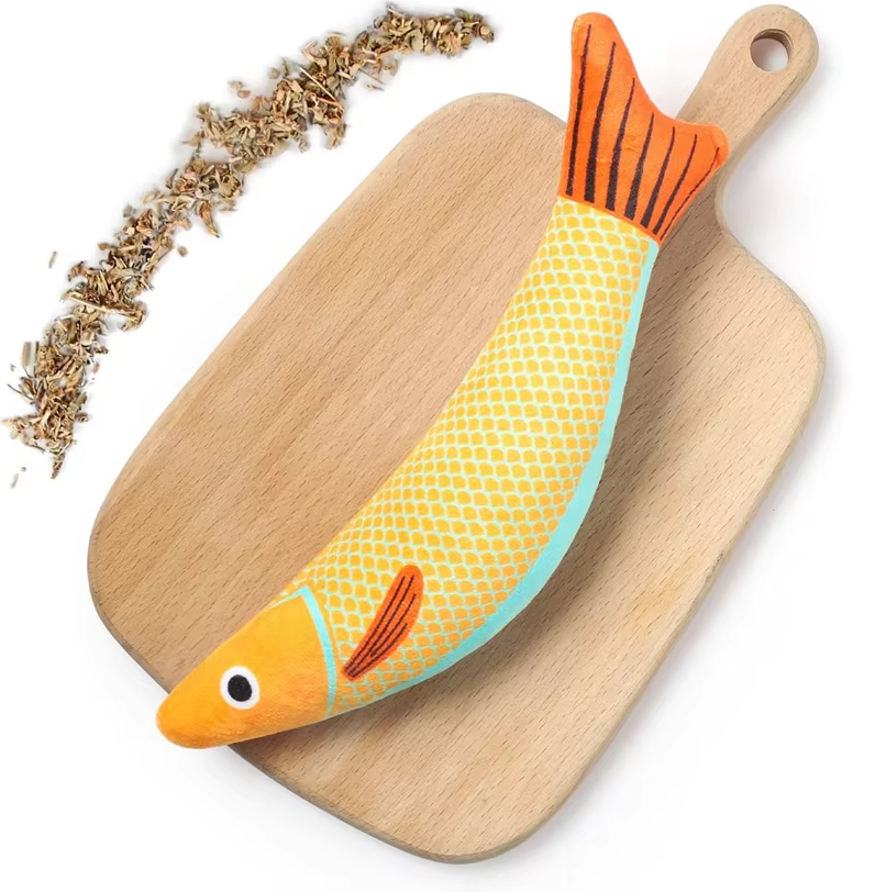 Stimulating cat toy fish with potent catnip & captivating sound. Ideal for indoor cats' playtime & mental enrichment.