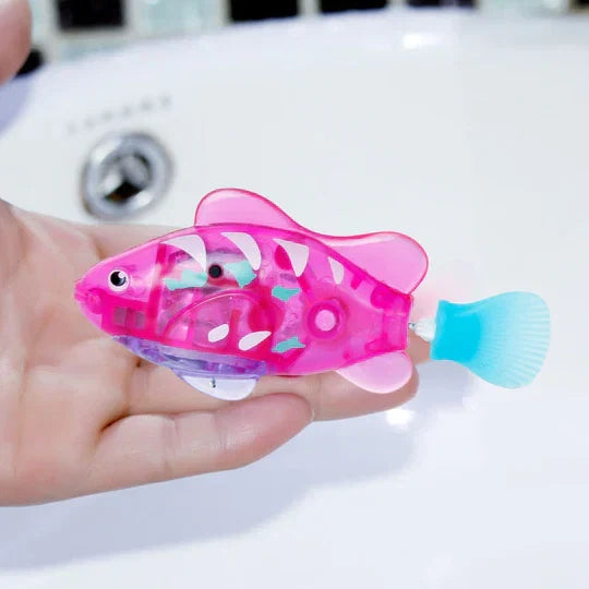 Engaging interactive swimming fish toy for cats, perfect for their water adventures and fun.
