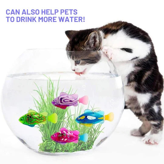 Cat's interactive swimming fish water toy, perfect for stimulating playtime and aquatic fun.