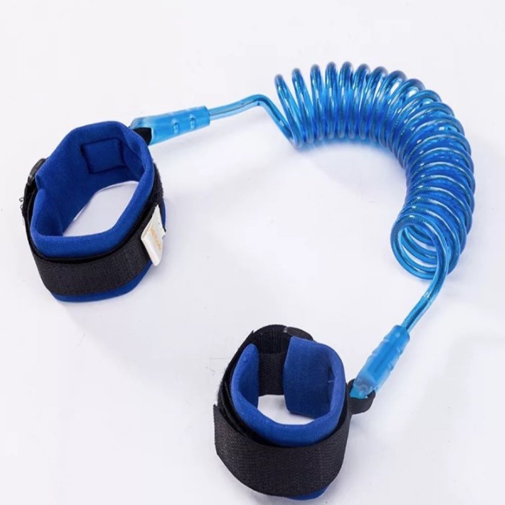 Kids anti-lost wrist link traction rope for toddlers, providing secure travel safety.