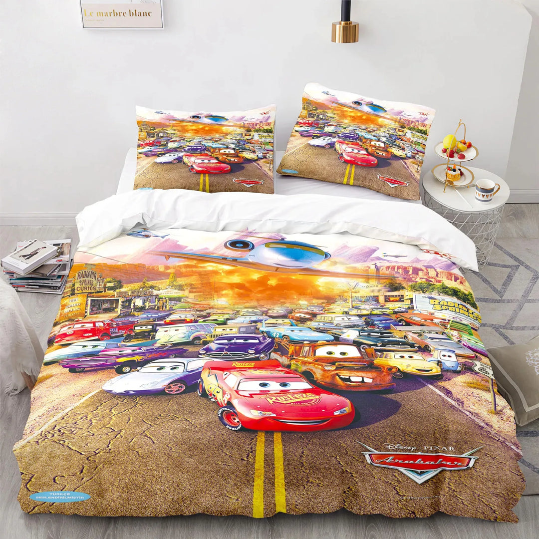 Cozy polyester bedding set for children, showcasing the iconic Lightning McQueen.