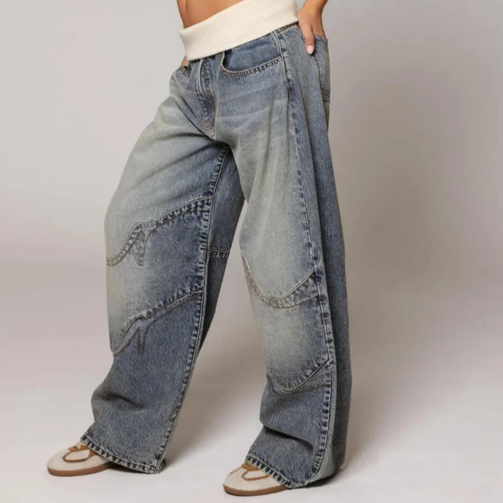 Comfortable women's baggy wide leg jeans with ribbed waist, ideal for Y2K streetwear outfits.