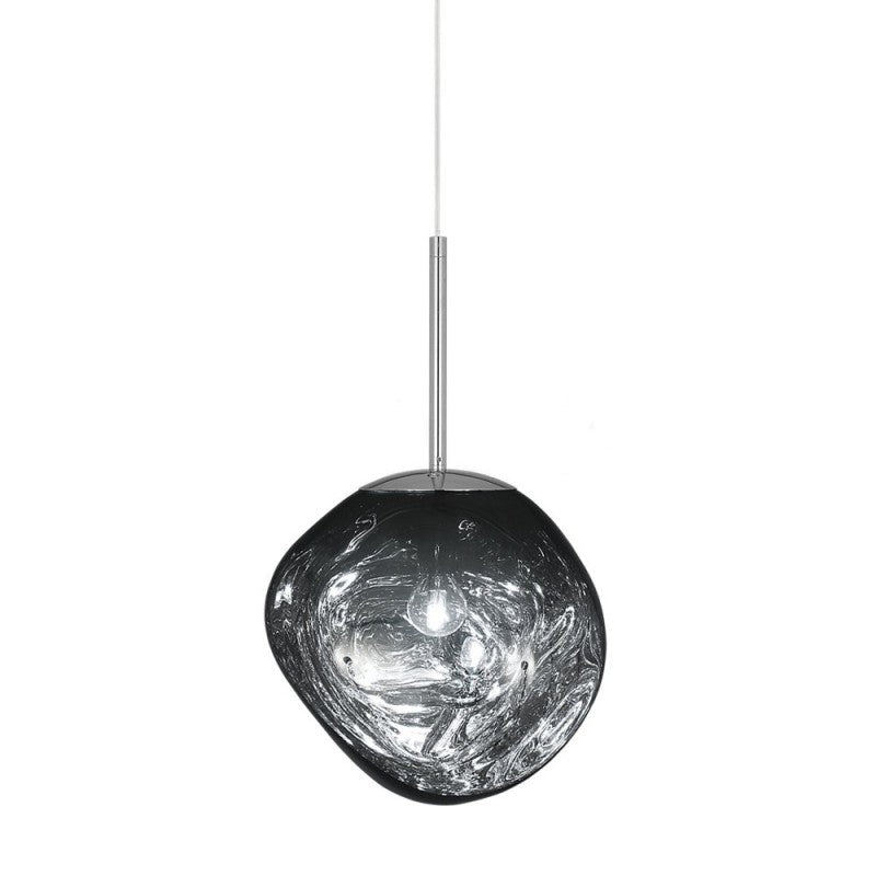 Atmospheric light object: the red Melt pendant lamp, a bold addition to home decor.