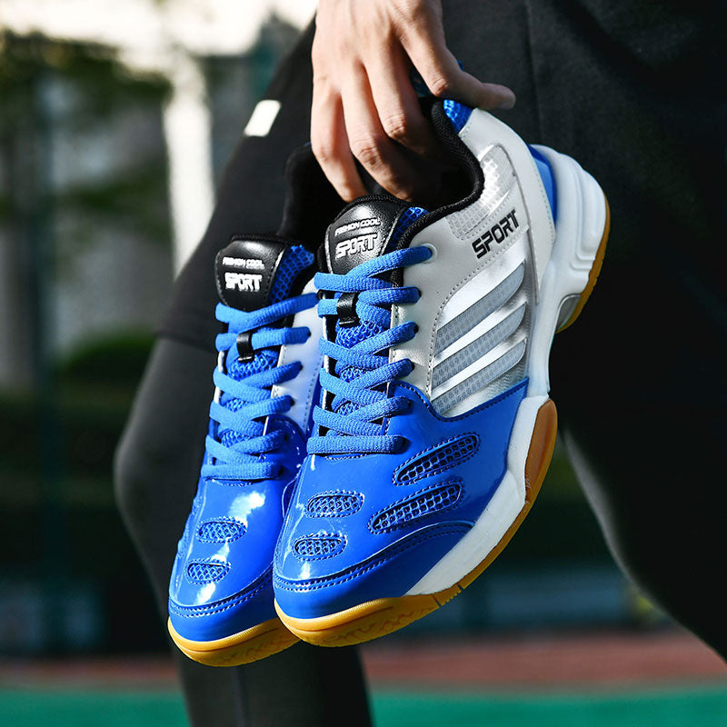 Durable men's gym shoes, lace-up with advanced cushioning for all athletic activities.