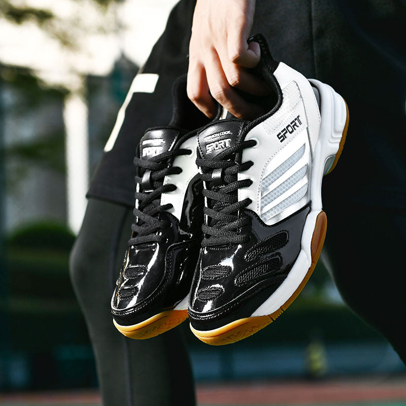 Stylish men's active sneakers, lace-up design with superior cushioning for sports.
