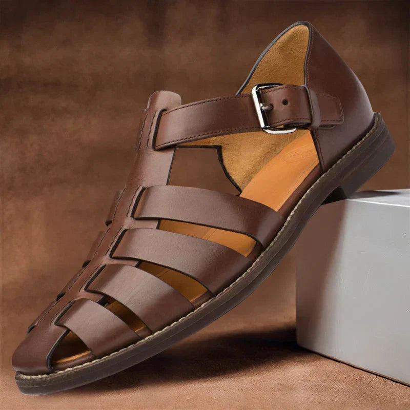 Ergonomic men's comfort sandals, adjustable and highly breathable. Essential summer slip-on casual footwear.
