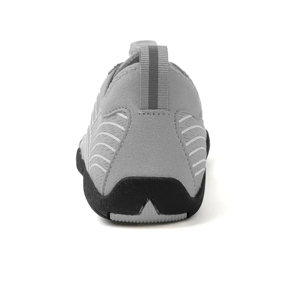 Lightweight and flexible women's minimalist sneakers