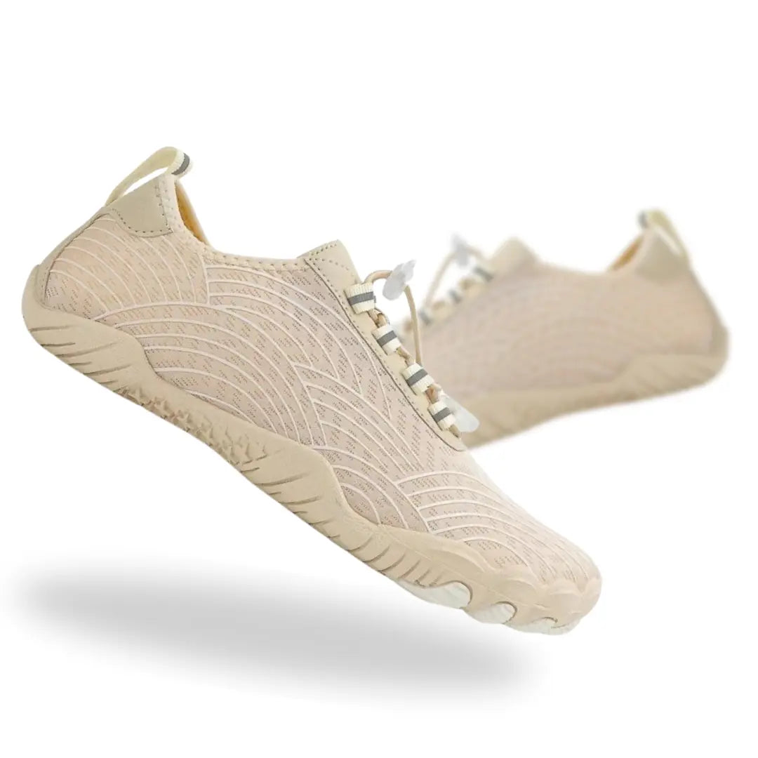 Heel pull tab detail on stylish lace-up barefoot shoes