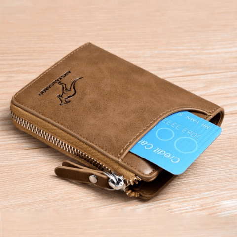 Secure men's black leather wallet, a perfect blend of fashion and function