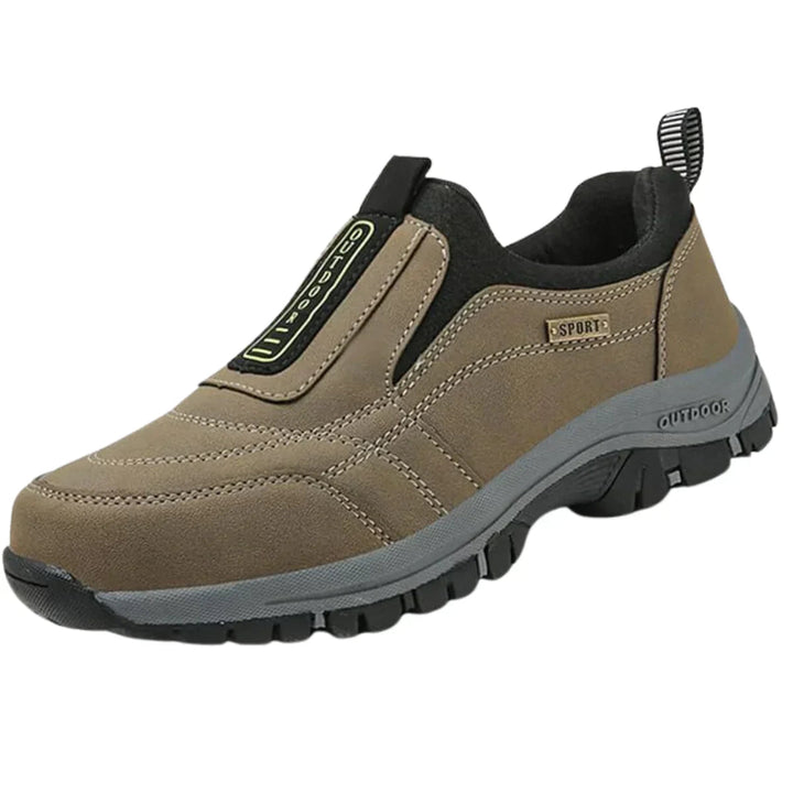 Casual men's Arlo slip-on sneakers, ideal for activewear, everyday comfort, and outdoor activities.