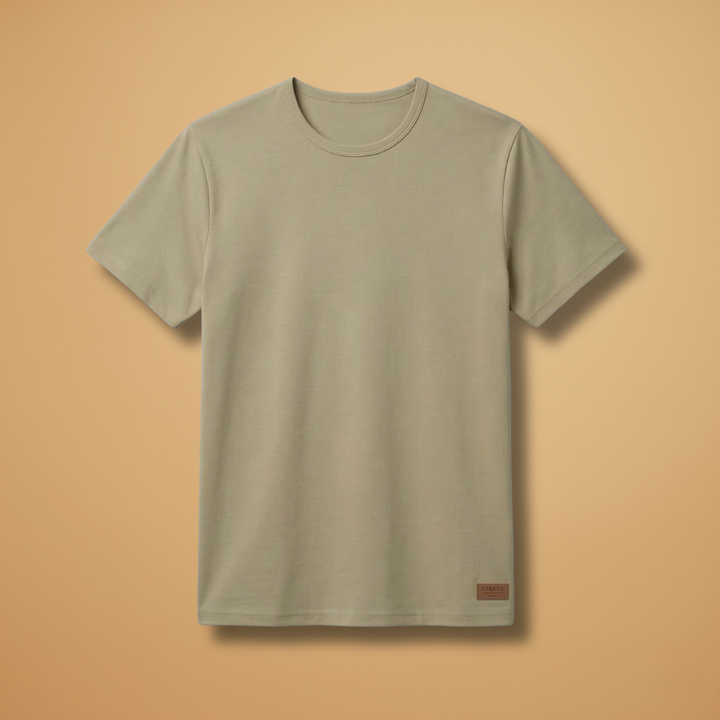 Men's athletic sports t-shirt with a performance cut, ideal for gym wear and active training.