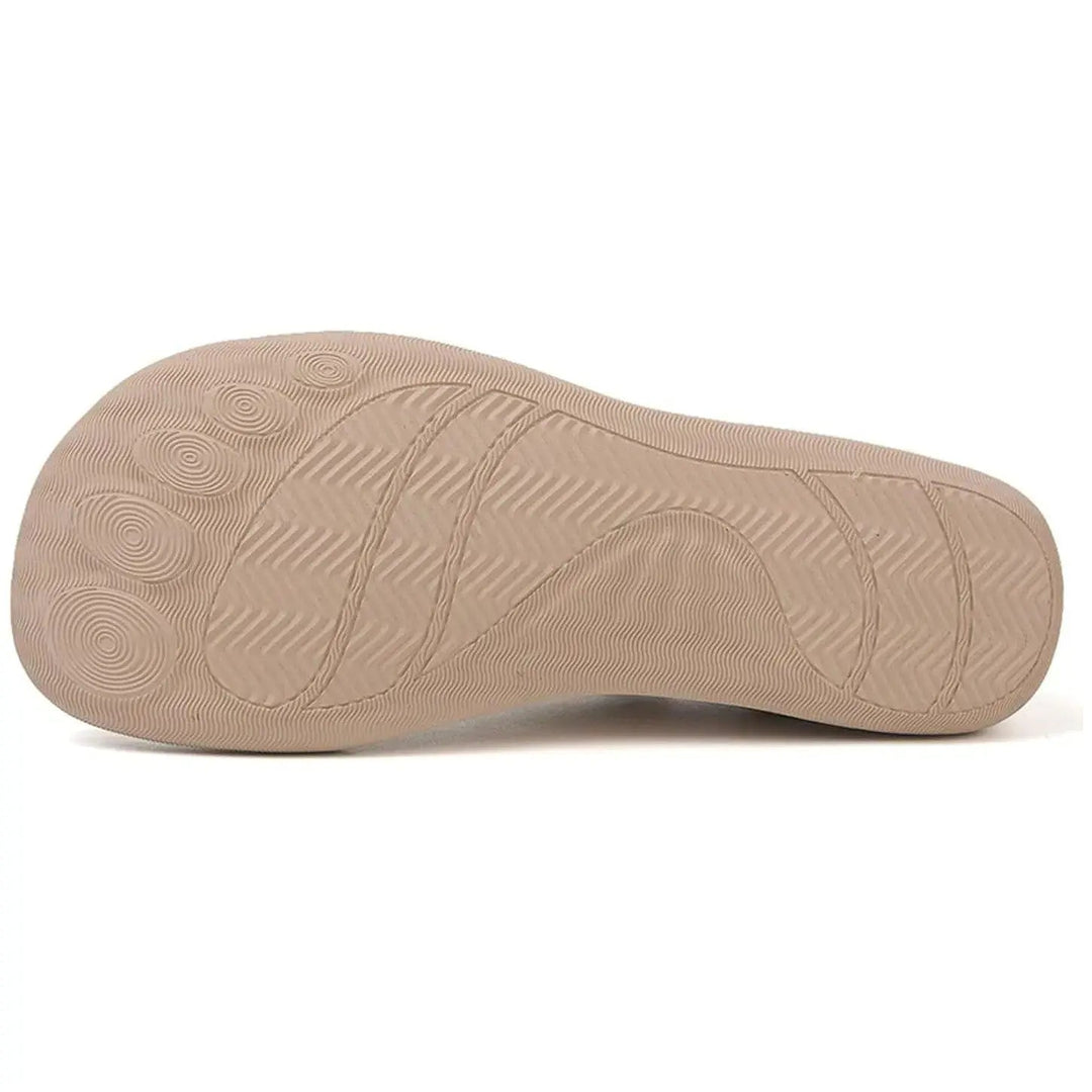 Stylish women's casual footwear, easy toggle laces