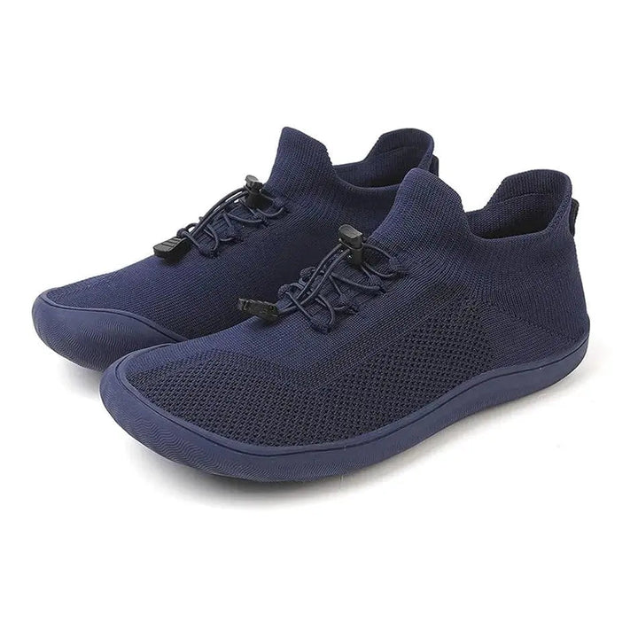 Fashionable women's barefoot shoes with toggle detail
