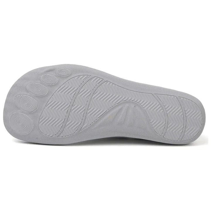 Comfortable slip-on barefoot shoes for women