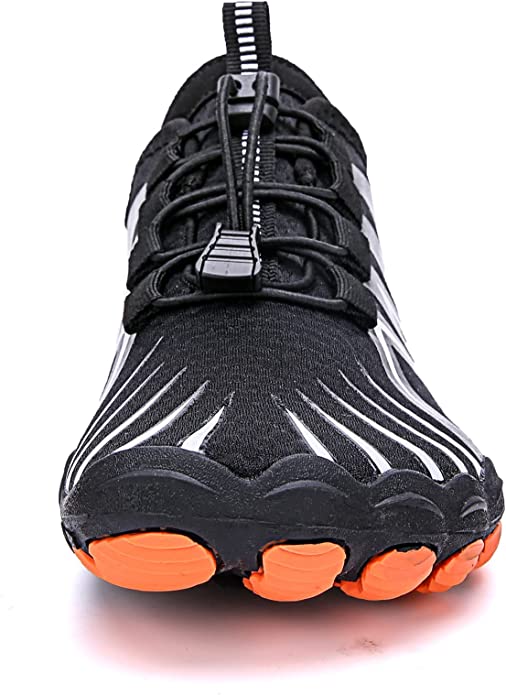Discover the freedom of natural movement with these men's barefoot shoes.